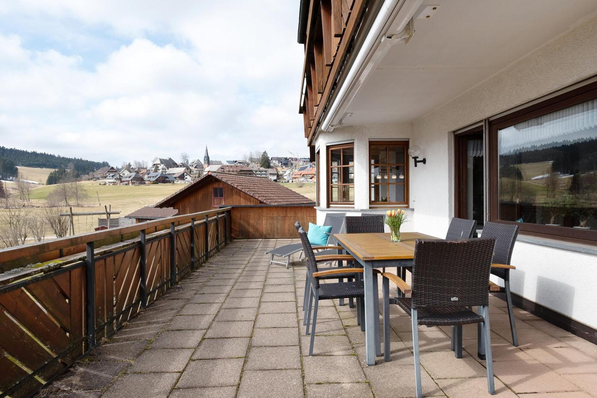 Ferienhaus Kaltenbach 티티제-노이슈타트 외부 사진