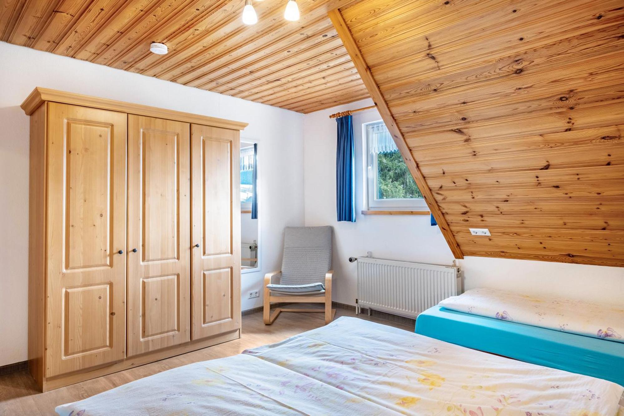 Ferienhaus Kaltenbach 티티제-노이슈타트 외부 사진